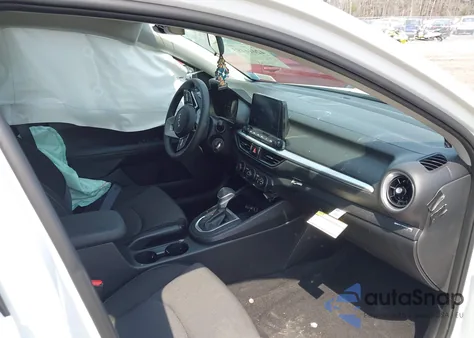 2024 Kia Forte Lxs из США, поврежденный, VIN 3KPF24AD8RE824488